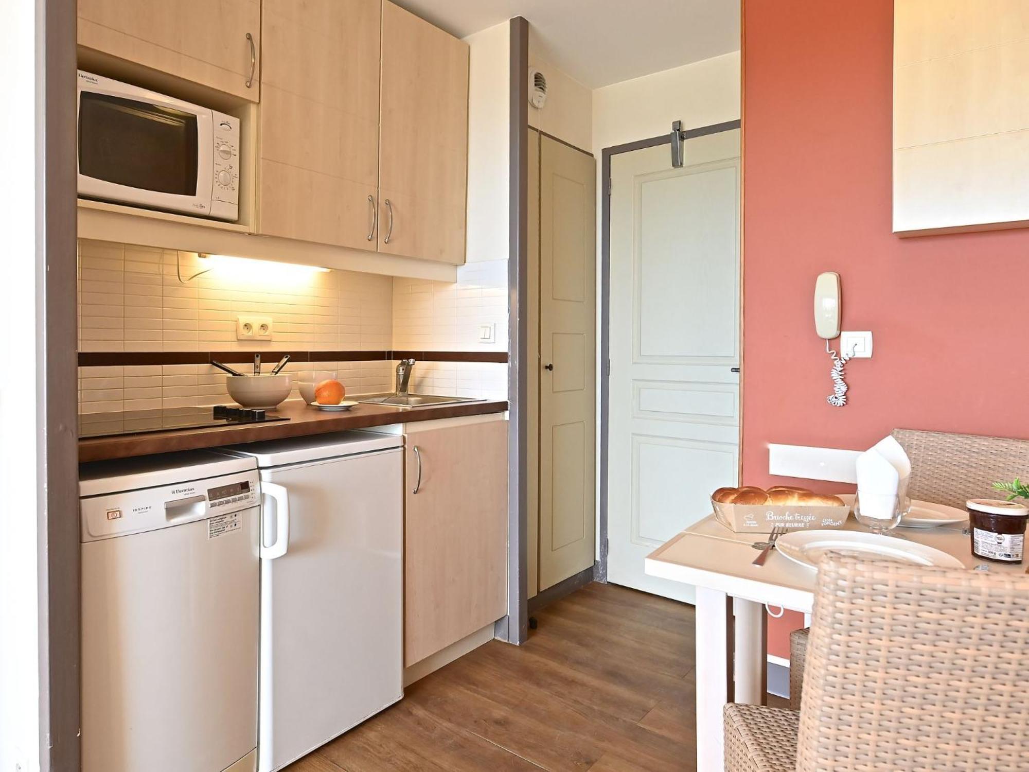 Apartment Village Cap Esterel - Le Village-76 By Interhome Saint-Raphaël Exterior foto
