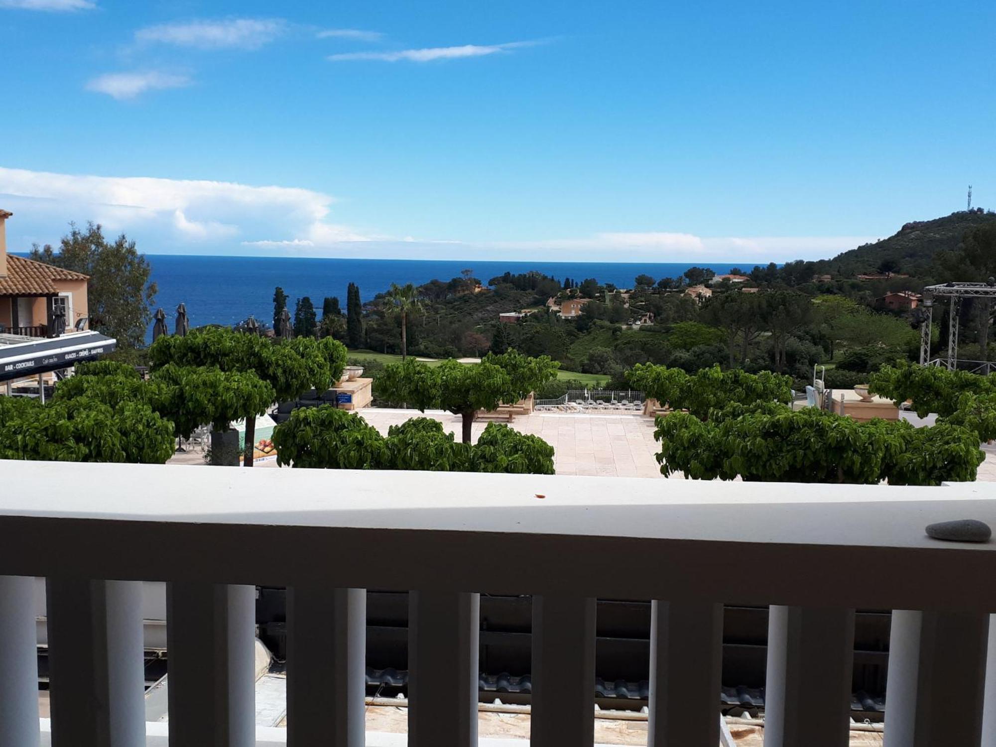 Apartment Village Cap Esterel - Le Village-76 By Interhome Saint-Raphaël Exterior foto