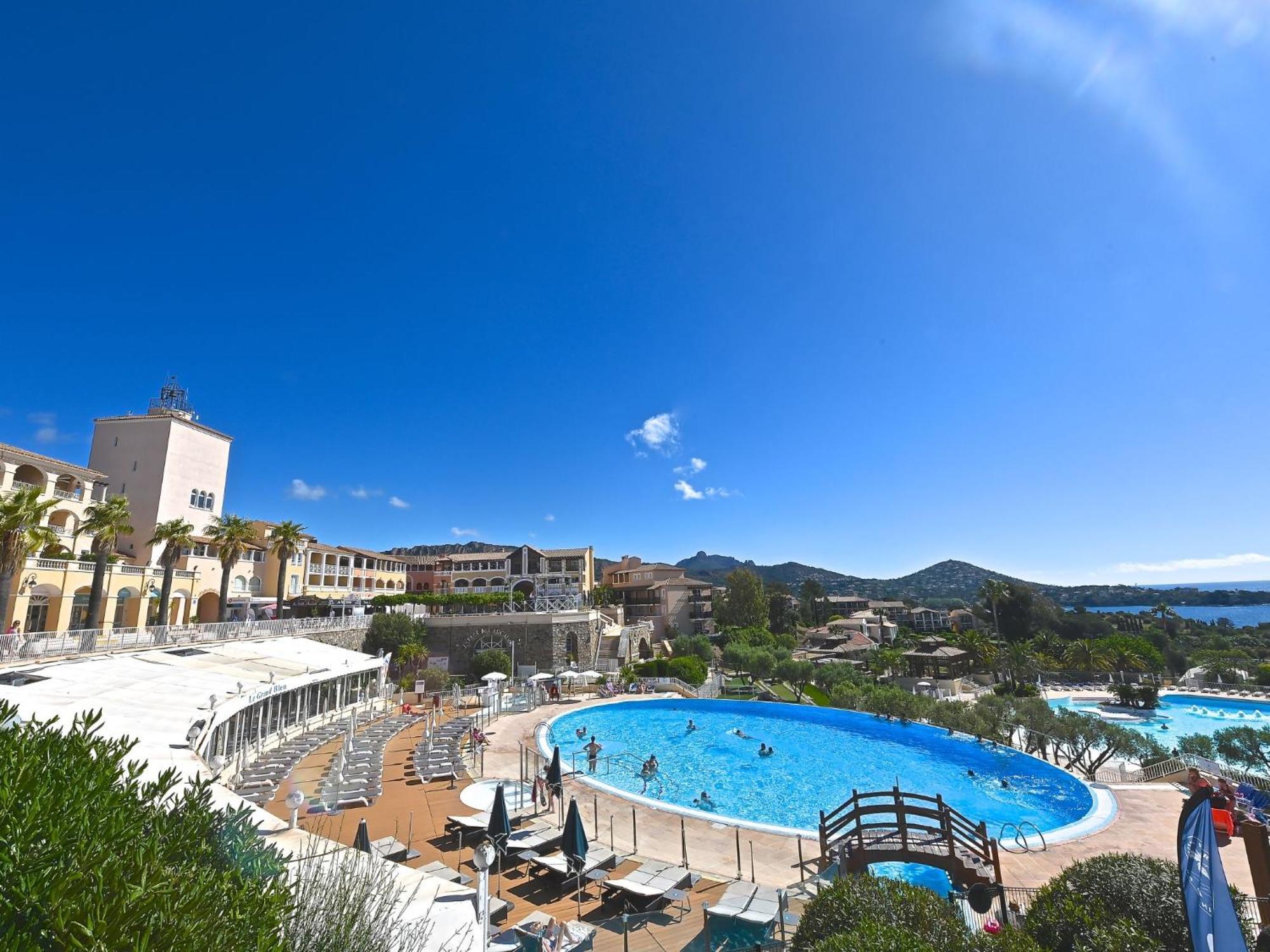 Apartment Village Cap Esterel - Le Village-76 By Interhome Saint-Raphaël Exterior foto